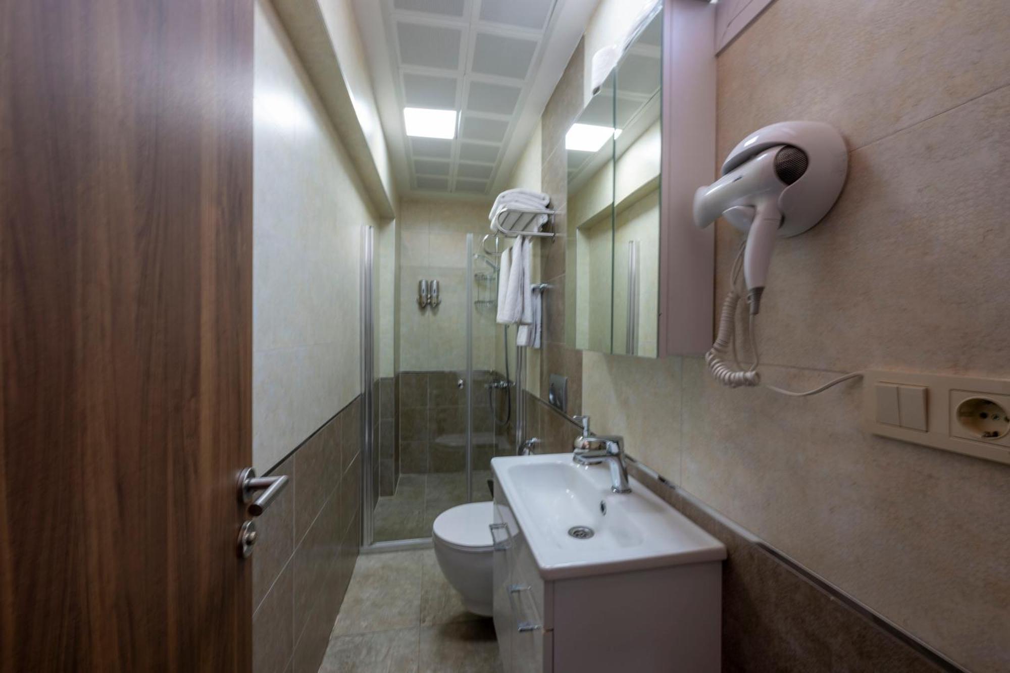 Comfort Suites Hotel Stambuł Zewnętrze zdjęcie
