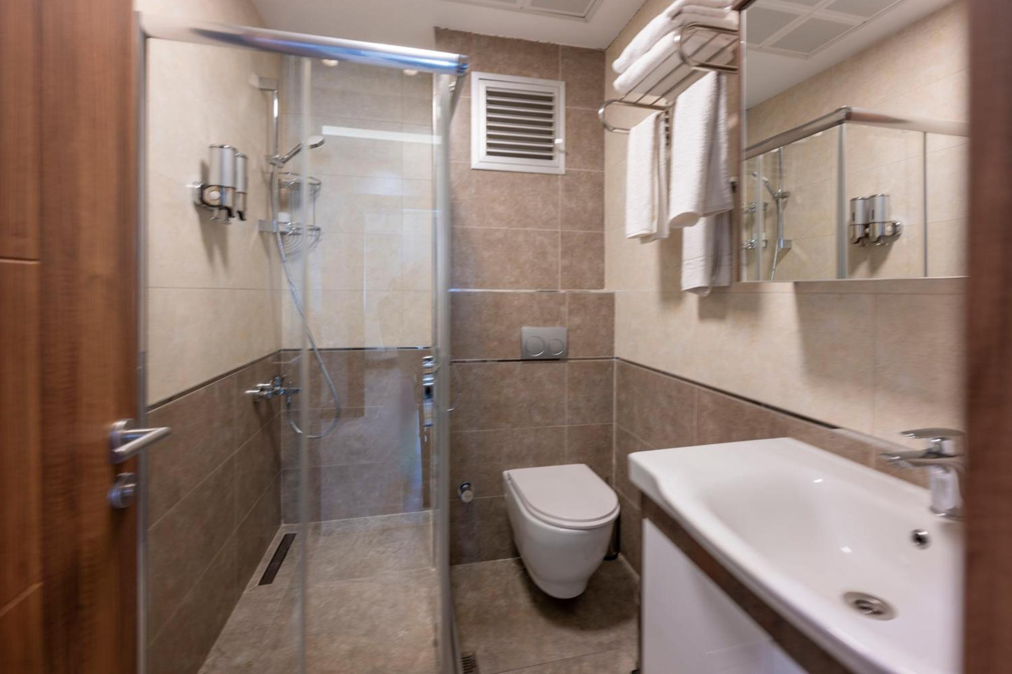 Comfort Suites Hotel Stambuł Zewnętrze zdjęcie