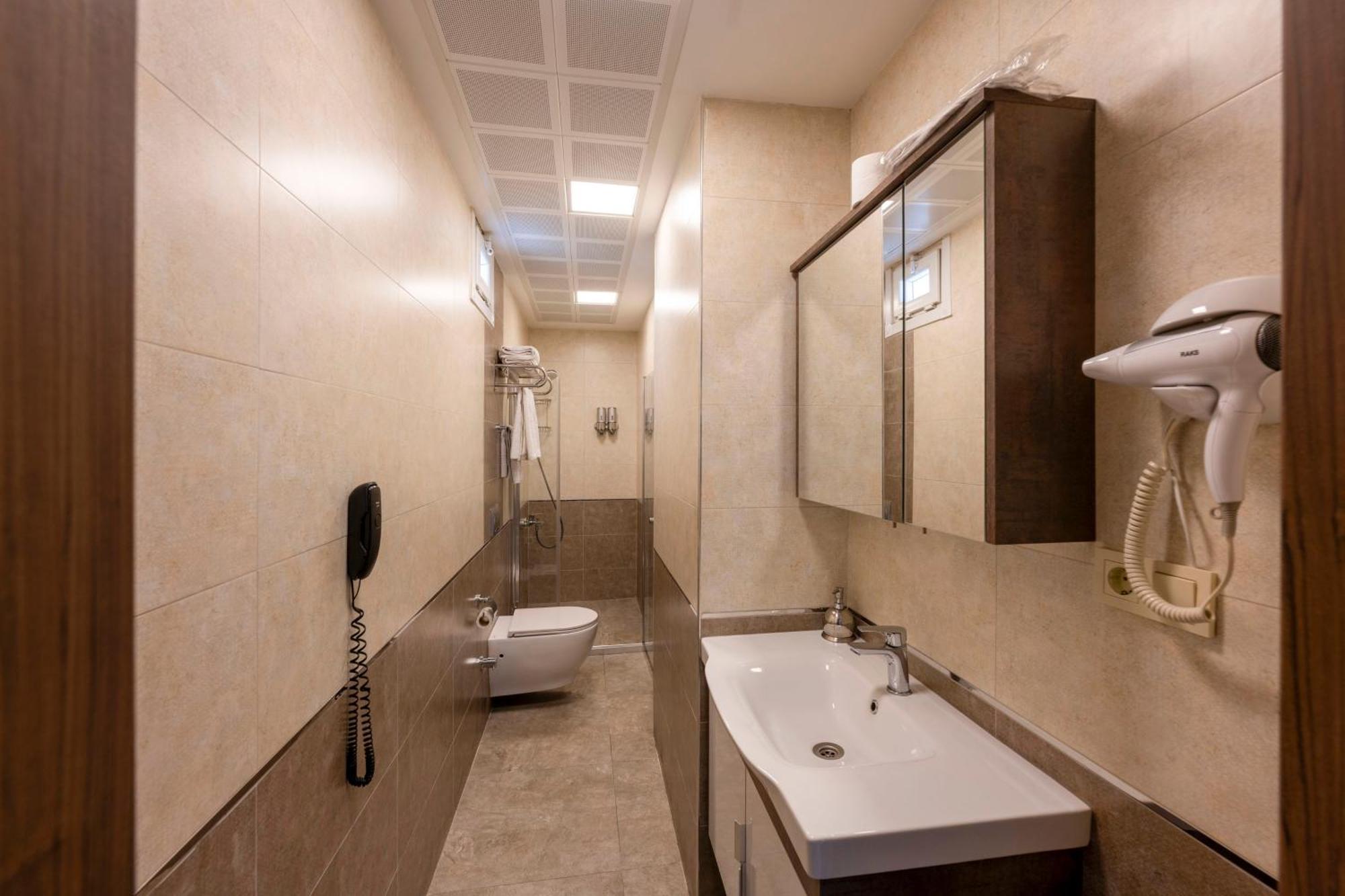 Comfort Suites Hotel Stambuł Zewnętrze zdjęcie